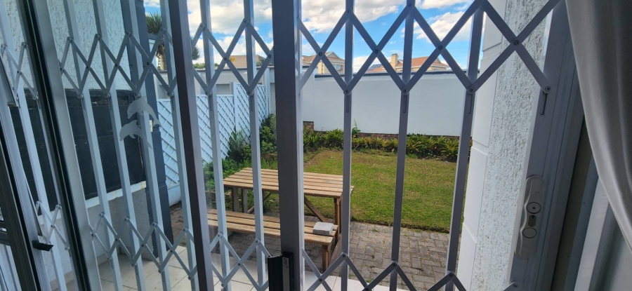 3 Bedroom Property for Sale in Reebok Western Cape